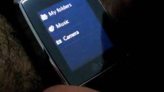 LG GD910 WatchPhone iPhone