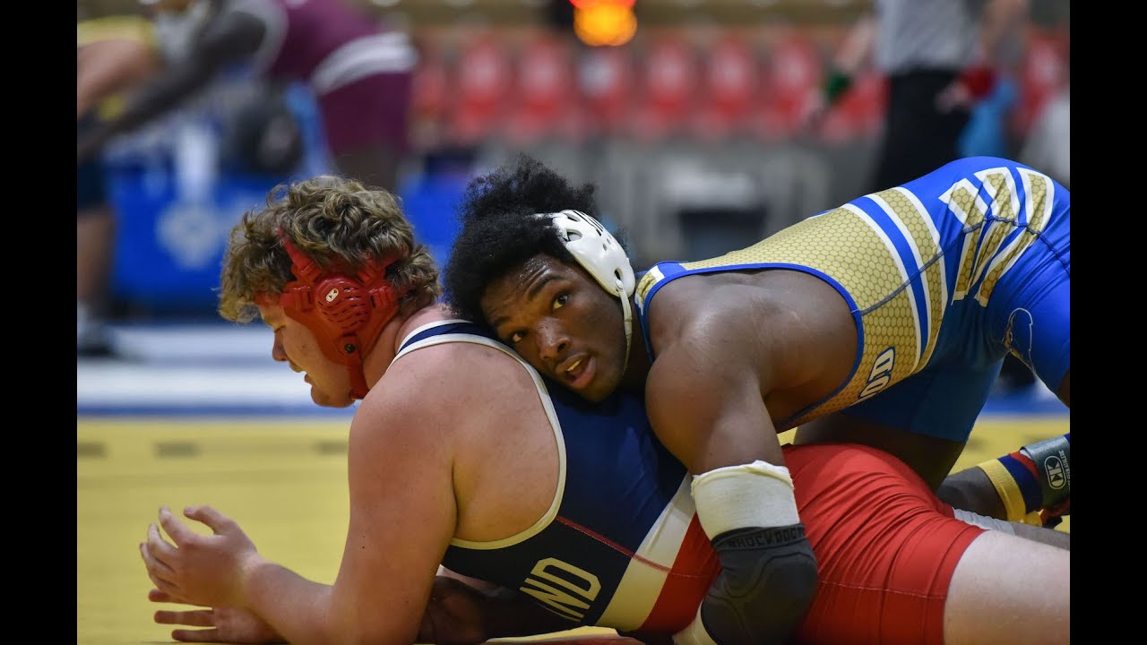 State Wrestling: Coffey, Feldhacker of Brentwood earn title shots