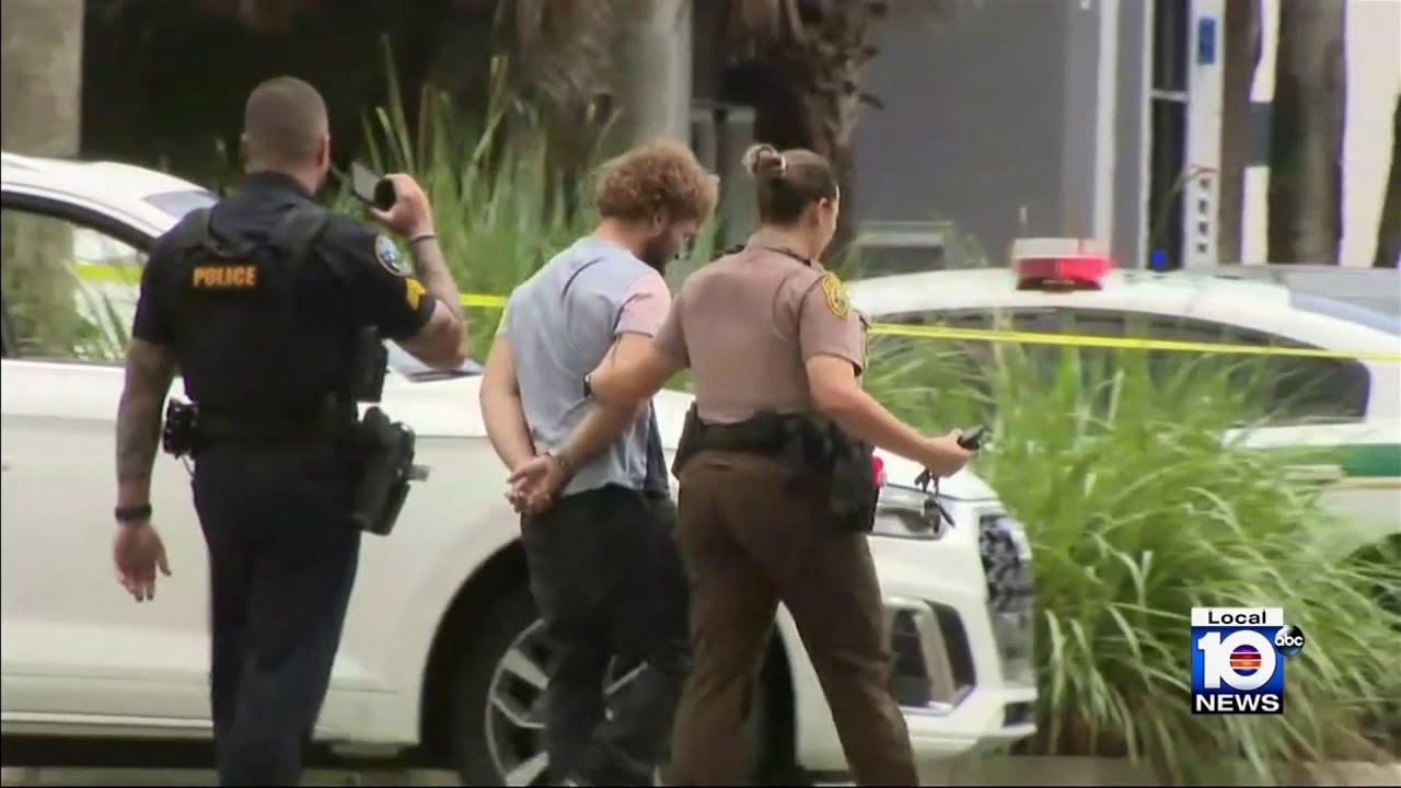 Police investigating fatal shooting in northwest Miami-Dade shopping ...