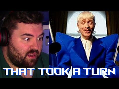 Singer reaction/analysis Joost Klein - Europapa | Netherlands ?? | Official Music Video