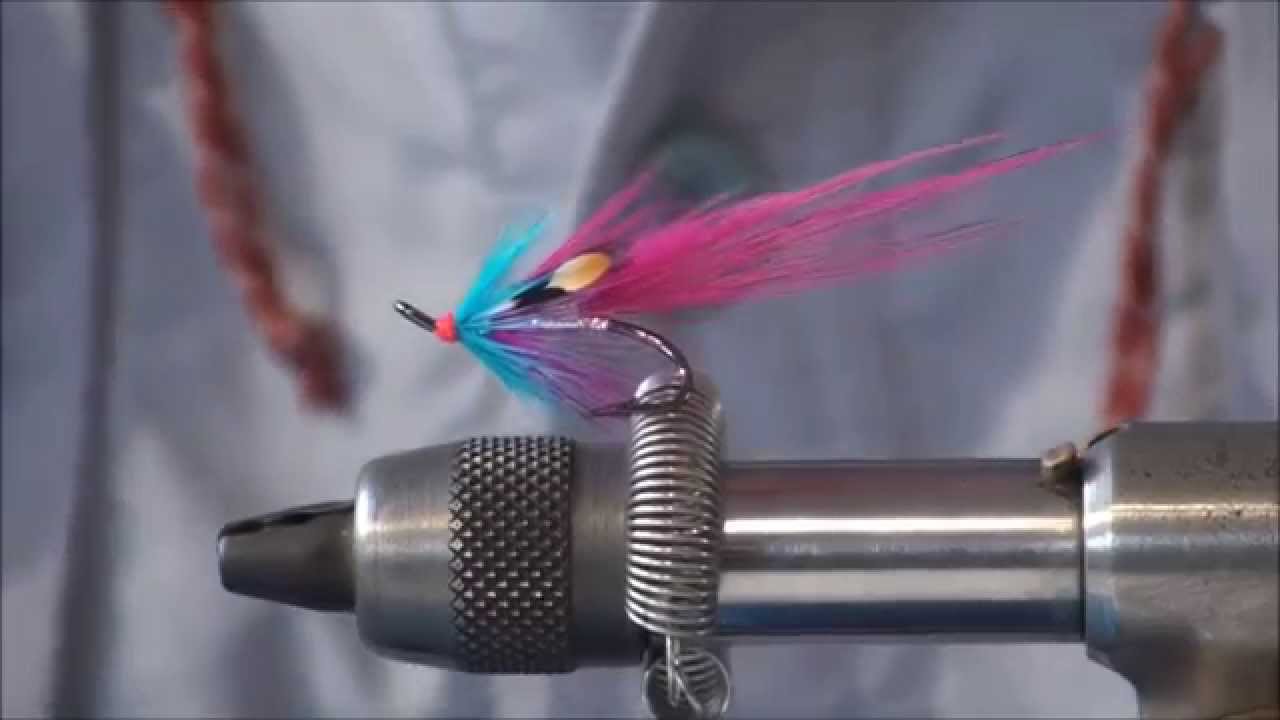 Silver Wilkinson (longtail) fly tying demo - YouTube