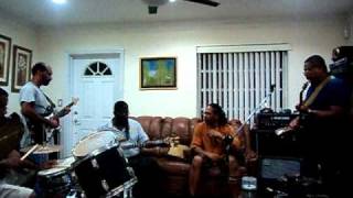 Video thumbnail of "Puerto Cabezas (New Miami Divers)"