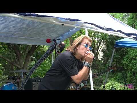 Carl Caballero and the Wreckage perform Little Walter's "Mellow Down Easy" @ Summertime Blues & BBQ