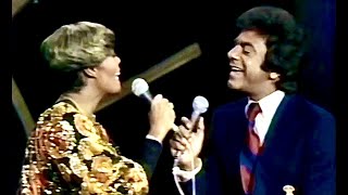 Video thumbnail of "Dionne Warwick/Johnny Mathis | SOLID GOLD | "Too Much Too Little...", "Misty", "Deja Vu" (11/29/80)"