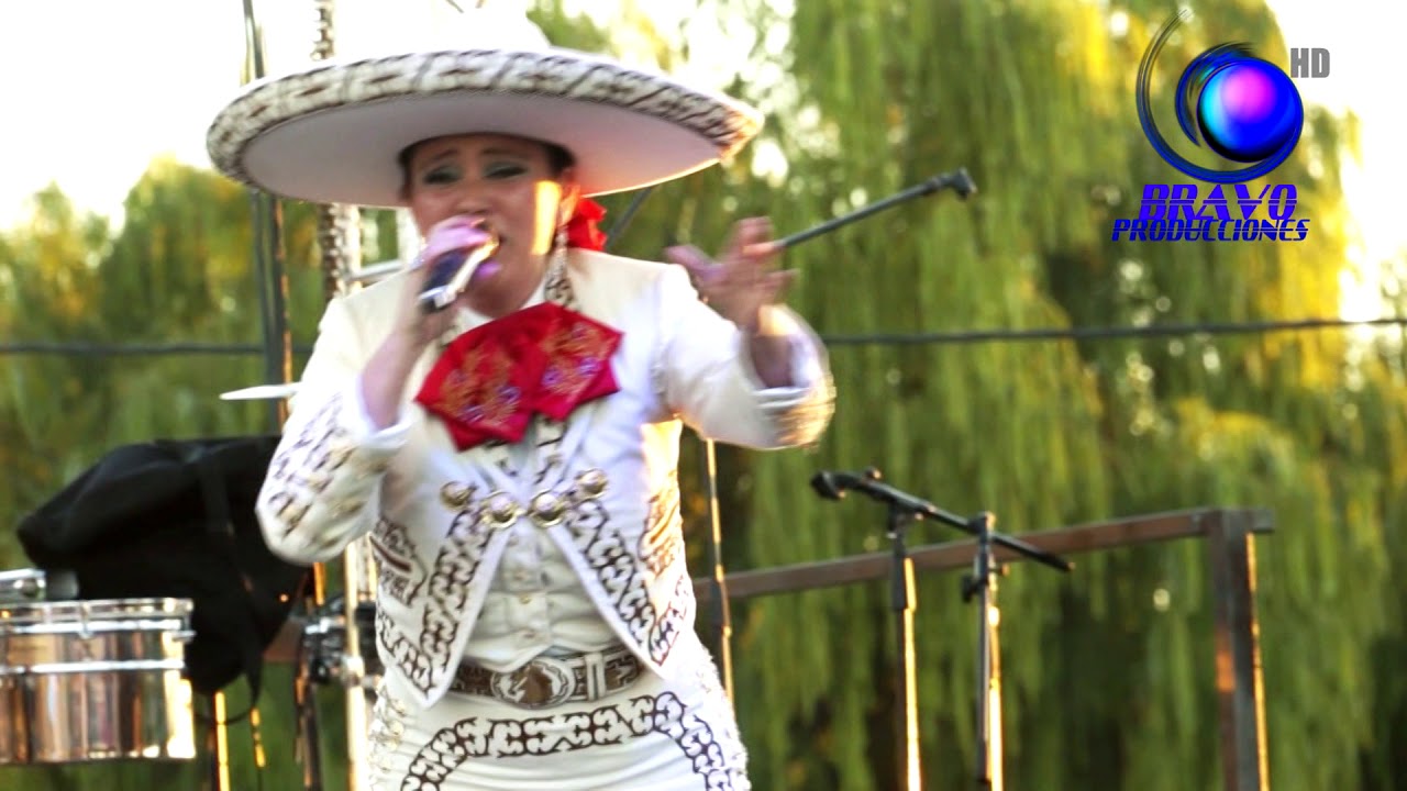 MARIELA RIQUELME - LA HIJA DE NADIE - COVER - EN VIVO - CON EL MARIACHI CALICANTO - LONTUÉ