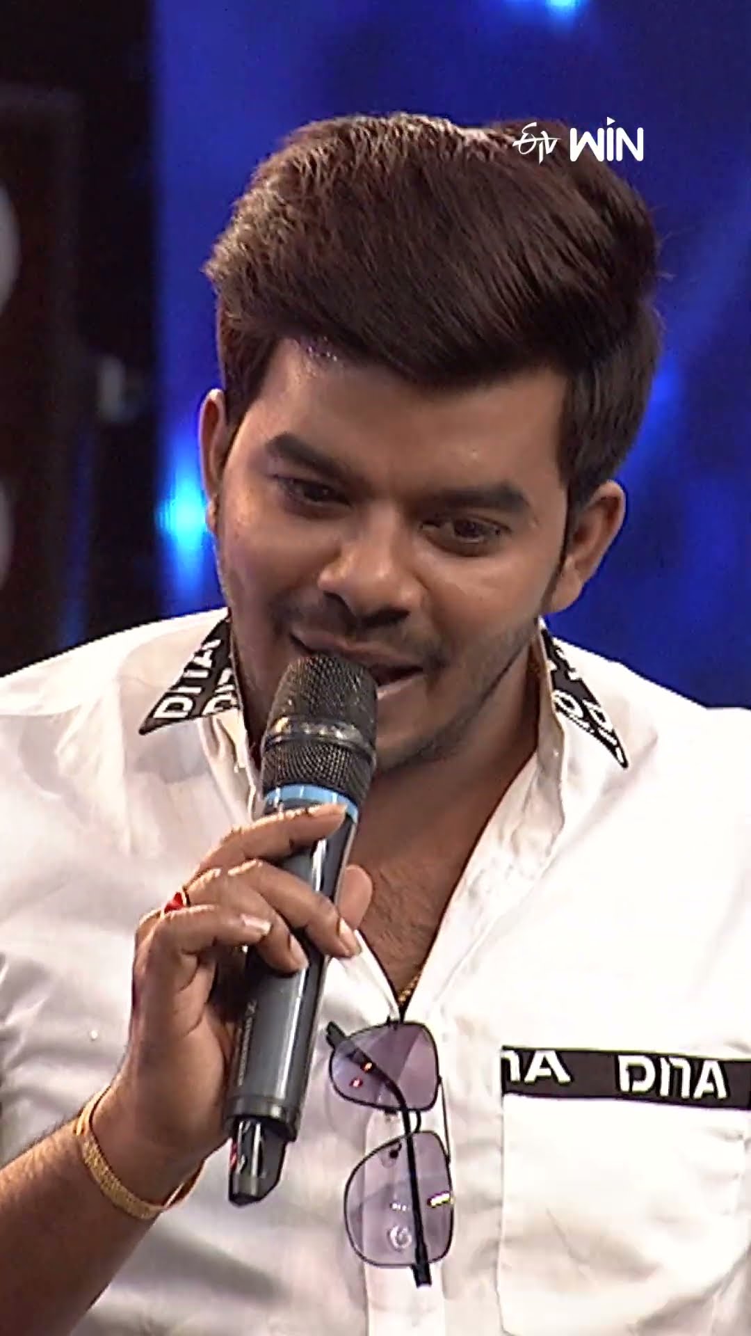 #shorts - పుట్టగానే సుధీర్ ని అందం అన్నారంట అందరు..! #dheejodi #comedy #sudheer #pradeep
