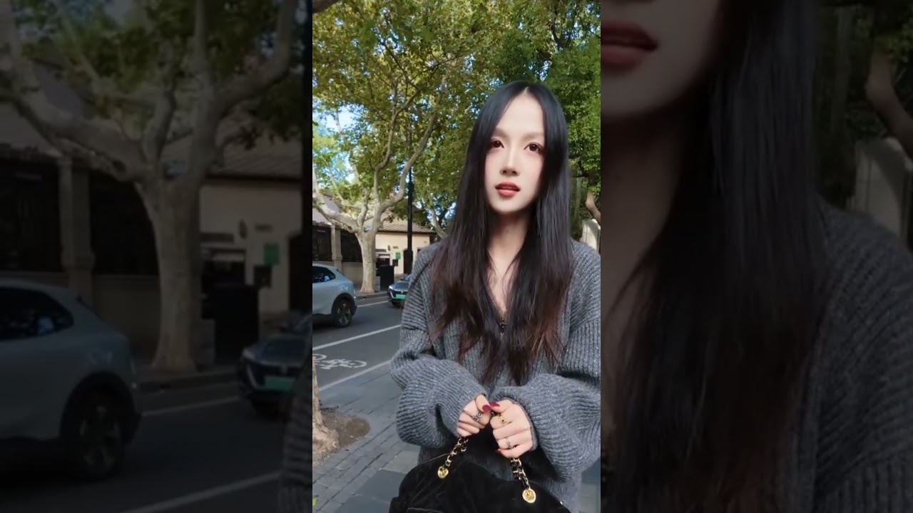 Пригласите его сфотографироваться перед зданием 