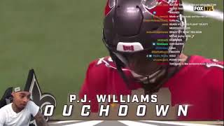 Flightreacts quick math during the Buccaneers game