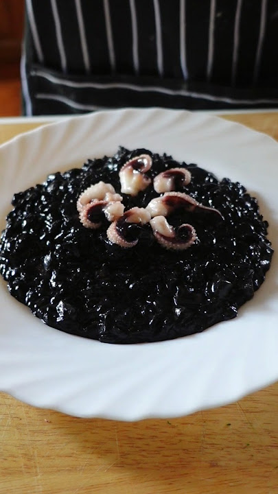 Squid ink risotto! #shorts #cooking #fyp #risotto #recipe