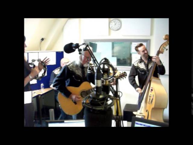 Betty Blue – MY BABY LEFT ME – Express FM – 9th August 2015