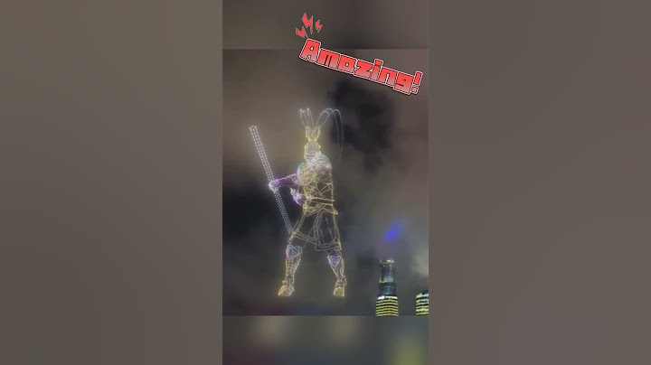 Amazing,the drone show at Shanghai's Bund presented the scene of Sun Wukong waving his golden cudgel