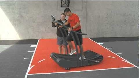 Using the WOODWAY CURVE Manual treadmill to develop Overspeed Training