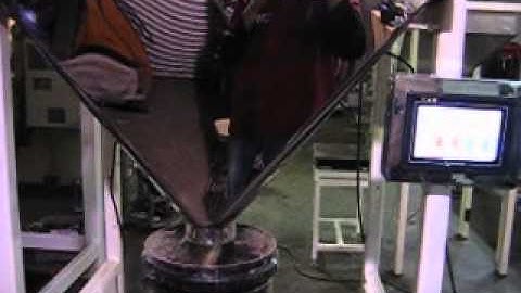 4 Head Batch Linear Weigher with a Custom Stand