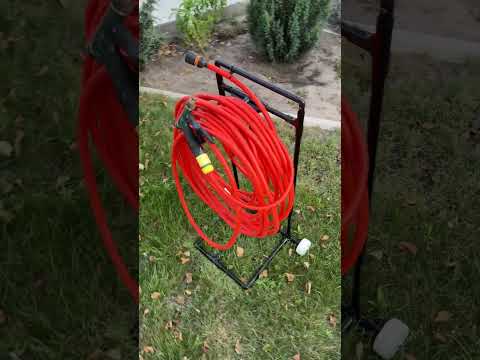 Стійка-візок для садового поливального шланга Roling, металева, на коліщатках. Тримач для шлангу, видео 1