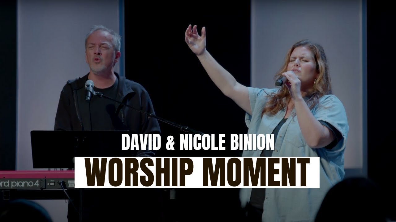 David and Nicole Binion   Spontaneous Worship Moment Revive United Conference 21