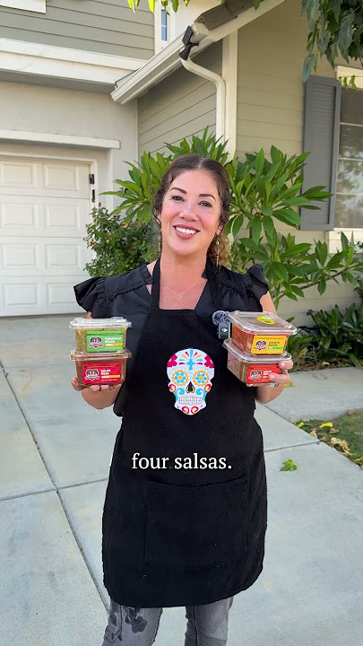 “Would you like one free salsa… or double it for the next person?” 🌶️😂