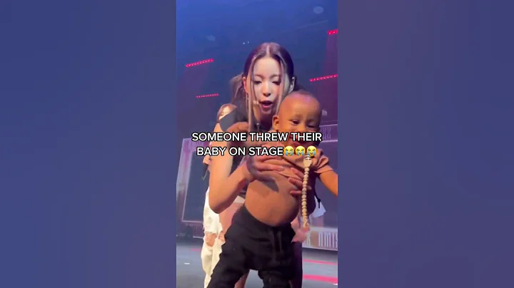 Someone threw their baby on stage!!!😭😭😭 #nmixx #kpop #kyujin #shorts #viral #viralvideo #jyp #fyp - DayDayNews