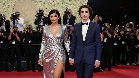 "KYLIE JENNER Drops a Cryptic Post — Fans Think It’s About TIMOTHÉE CHALAMET!"