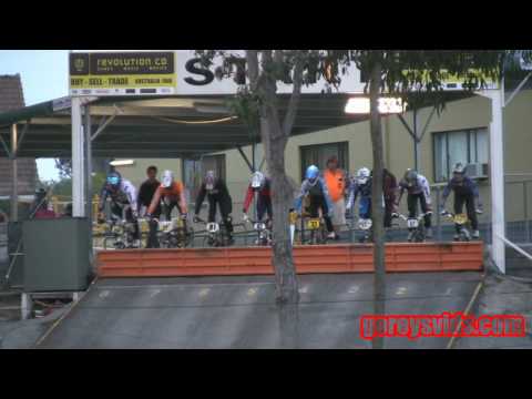 2010 ASHMORE Winter Rumble Pro Men SEMIs.wmv