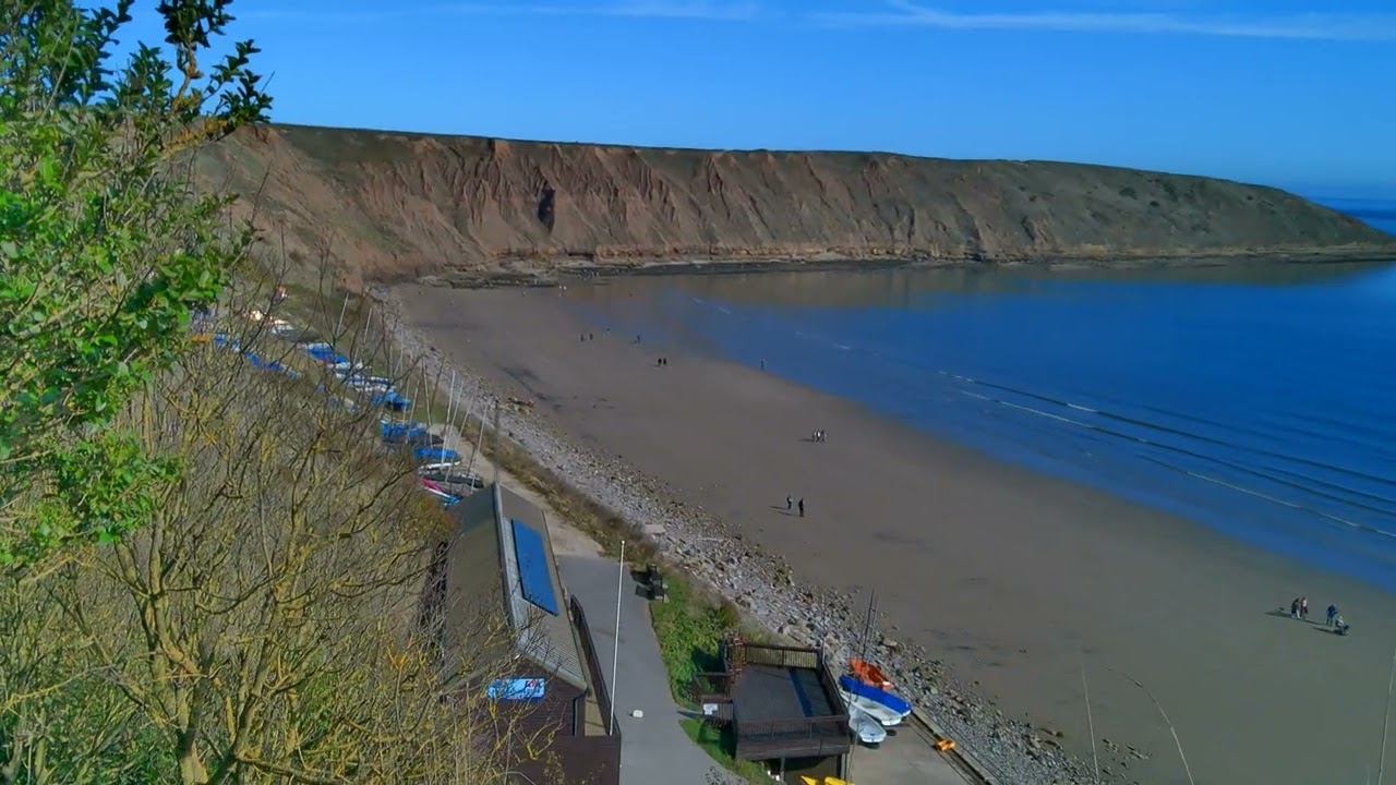 Walking to Filey Brigg (Part 1) | Stunning Coastal Walk in North Yorkshire