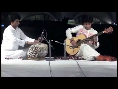 Raag Puriya Dhanashree Classical Guitar By Shahnawaz Ahmed Khan