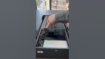 20 mobile phone boards + main control board + self-developed batch operation software