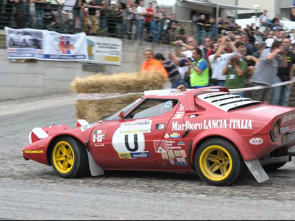 Lancia stratos rally