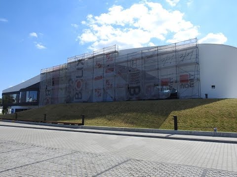 Rusztowania na basenie,