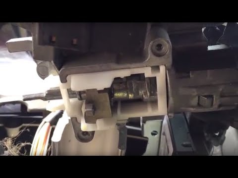 Video: Ano ang ginagawa ng ignition switch actuator pin?