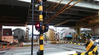 「京急大師線運用最終」京急2000形2451F 普通京急川崎行き 産業道路踏切通過