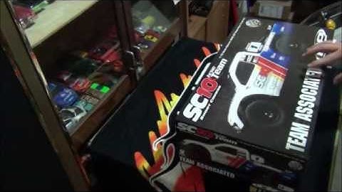 team associated sc10 factory team 2wd kit build series part 1. unboxing.