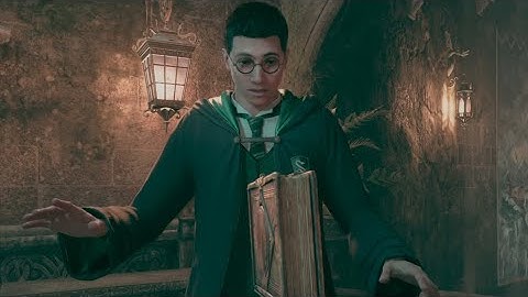 FIRST DAY AT SCHOOL | Hogwarts Legacy Playthrough Part 2