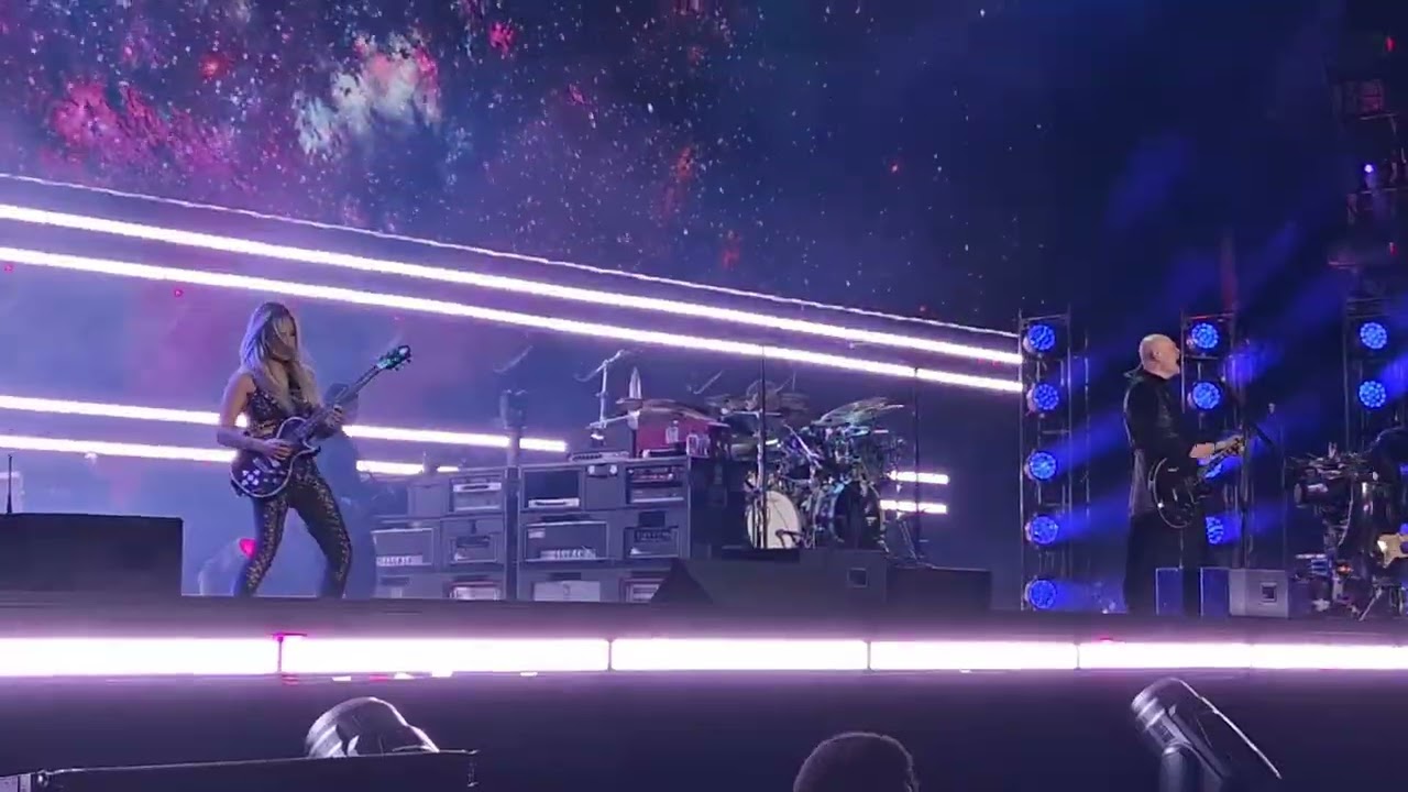 The Smashing Pumpkins - Tonight, Tonight (Live) LA Memorial
