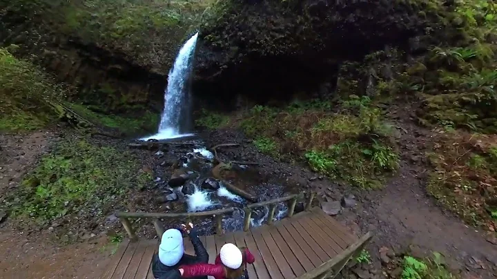 Autumn Hike @ Shepherd s Dell & Latourell Falls, T...