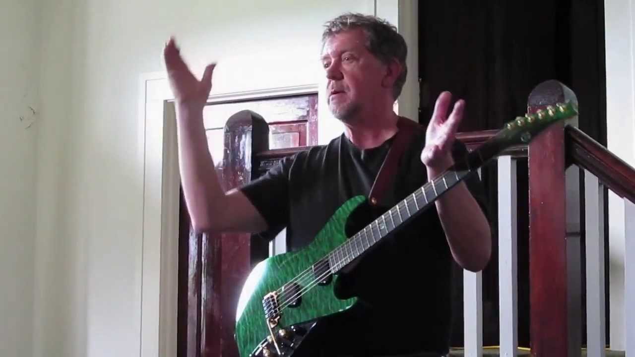 Paul Vo demo's Moog Guitar YouTube