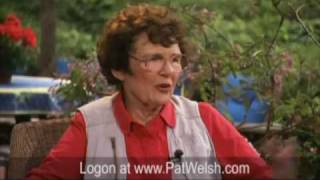 Www.patwelsh.com. california native plants. organic gardening.
resident gardener, garden tips. copyright (c) 2010 - this video is
copyrighted and availabl...