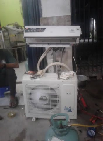 Download lagu keluh kesah tukang ac