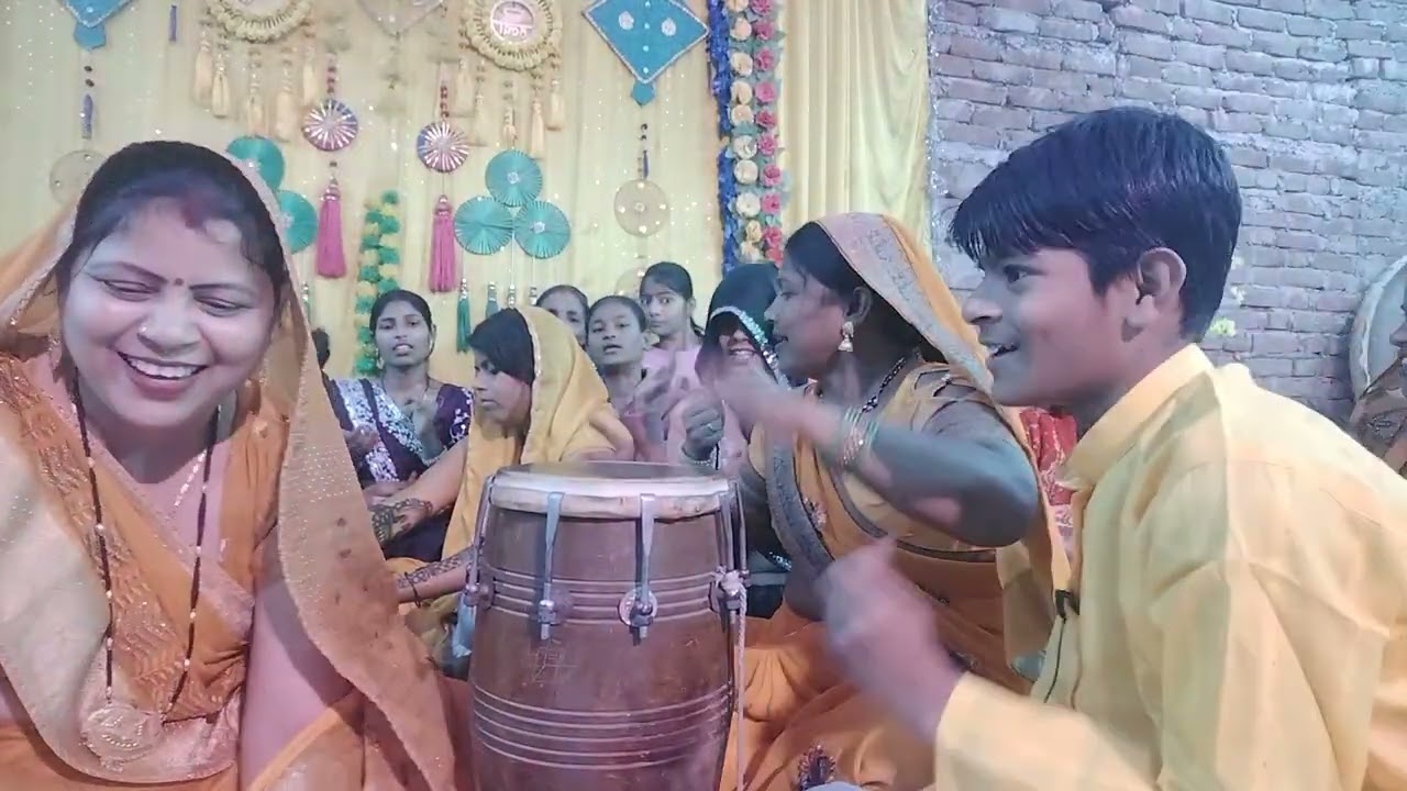 12 साल के बच्चे ने सुनाया बहुत ही सुंदर #धमाकेदार #बन्नी गीत 😜👌