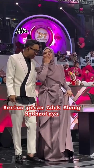Serious Dede Lesti and Abang Ramzi Chat #dacademy7indosiar