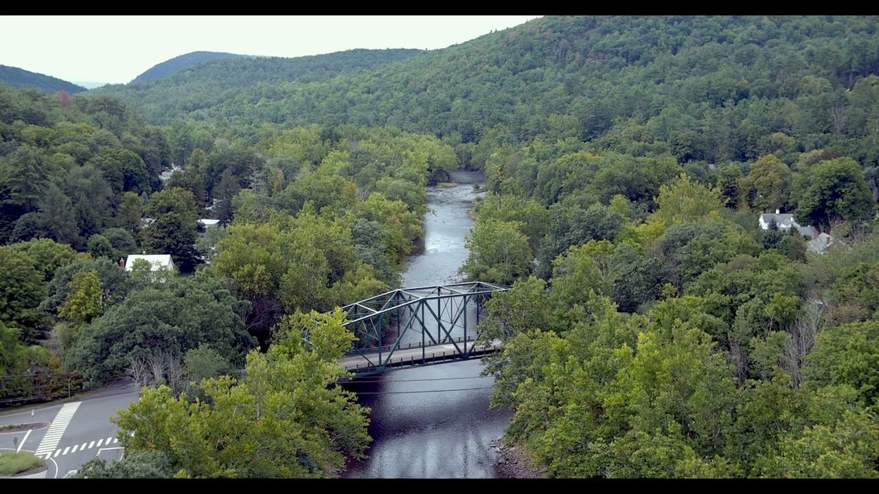 XDynamics Evolve 2 - Church Pool after the Rain.