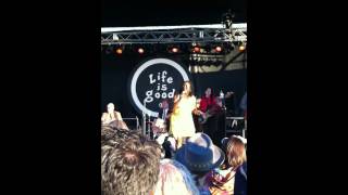 Sharon Jones and the Dap Kings - Without A Heart - Live at Life is good Festival 2012