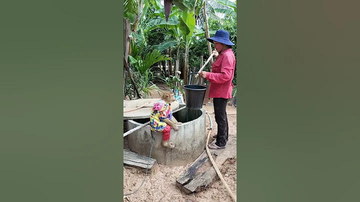 Unfortunately Video ! SokYaa Found Mom Working & Help #shorts