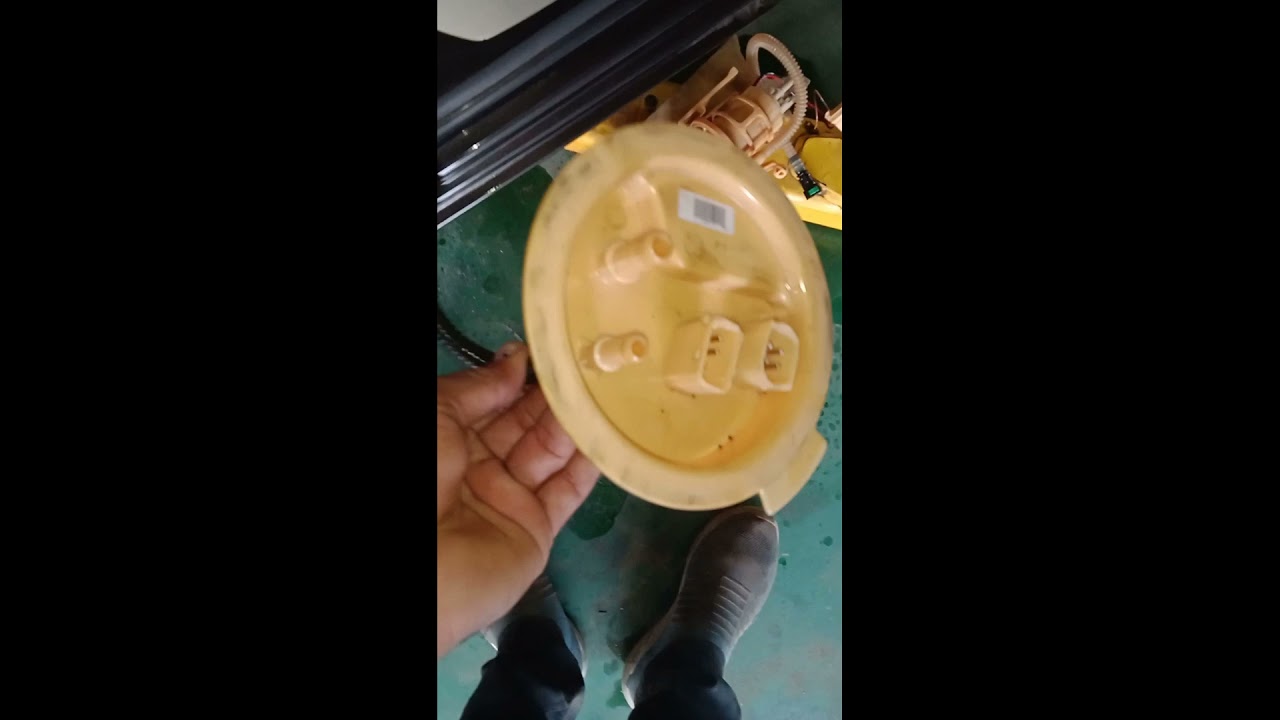 BMW 7 series fuel pump motor how to open