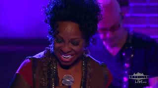 Gladys Knight  Neither One of Us  on Skyville Live Mpgun com