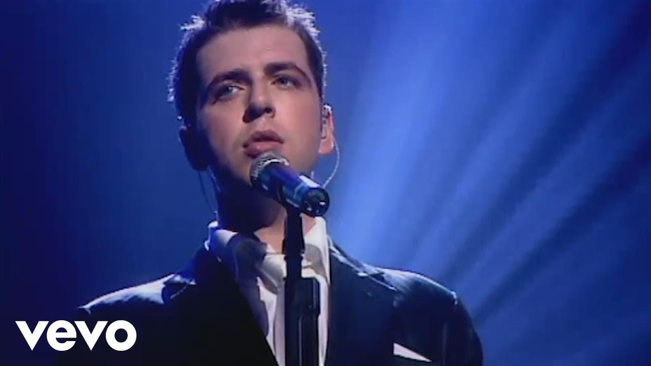 Westlife - What Makes a Man (The Number Ones Tour '05)