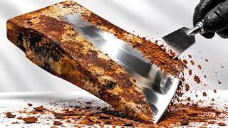 I Restored a Completely Rusty Axe to a Mirror Finish!