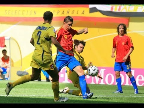 Gol del Niño a Ucrania (Mundial 2006) YouTube