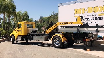 MI-BOX Mobile Storage Container Delivery - LeveLift System