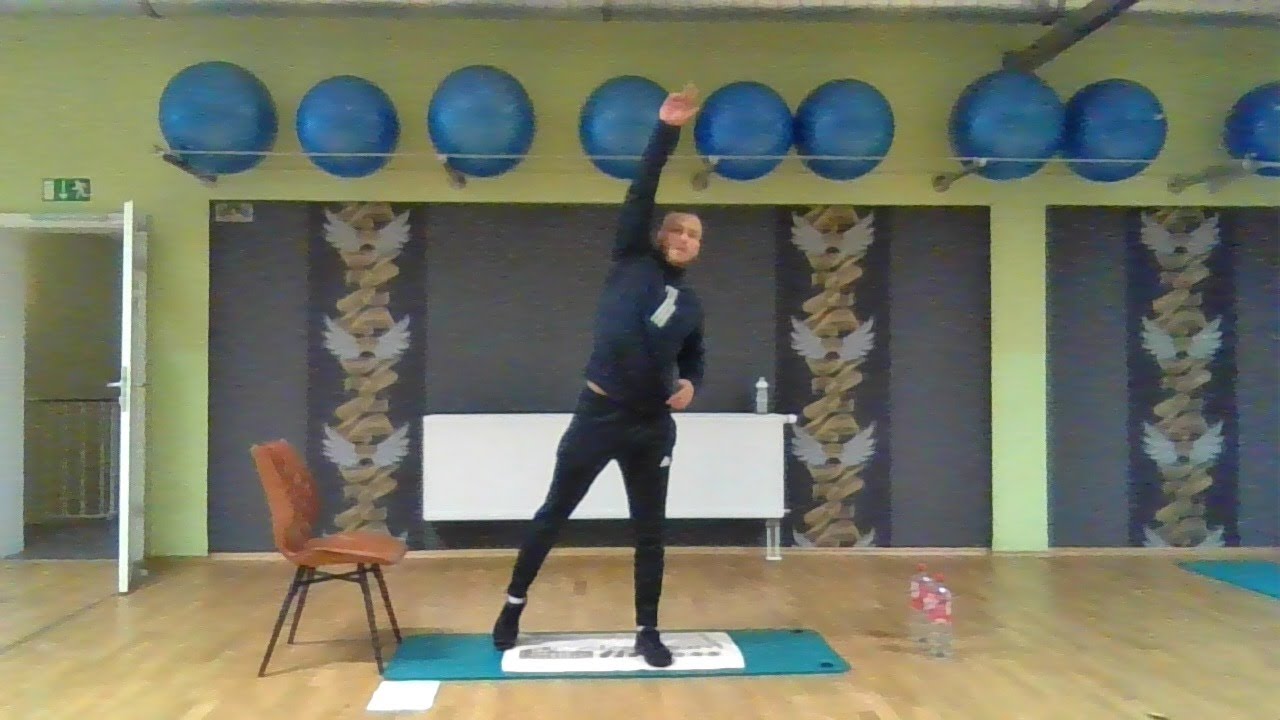 Full Body Workout mit Chris - YouTube