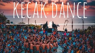 Download lagu Kecak Fire Dance at Uluwatu Temple, Bali